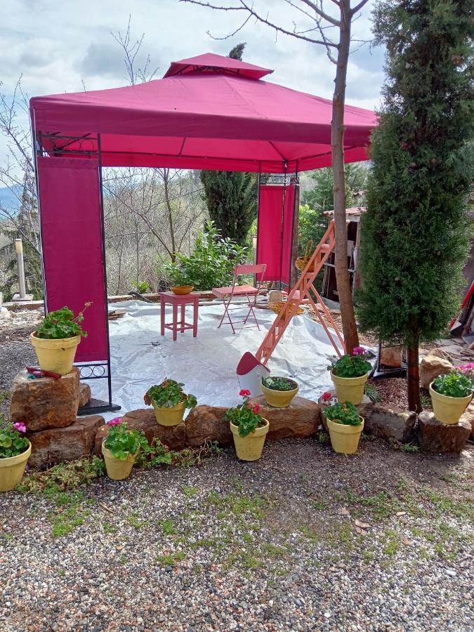 Gasthaus Morelli House Montalbo Exterior foto