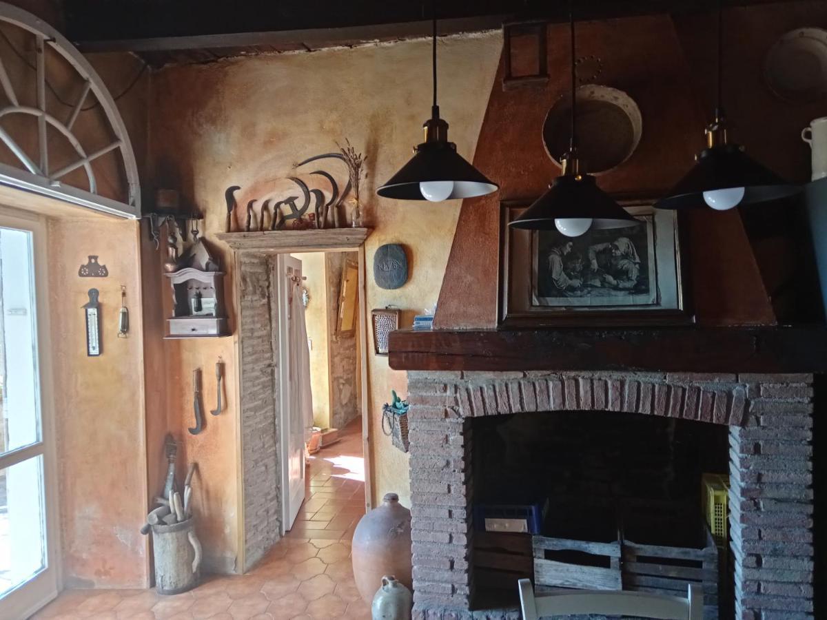 Gasthaus Morelli House Montalbo Exterior foto