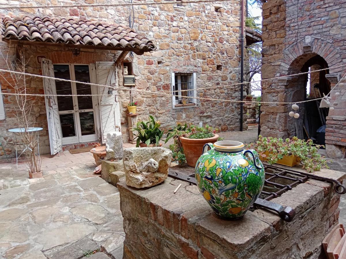 Gasthaus Morelli House Montalbo Exterior foto